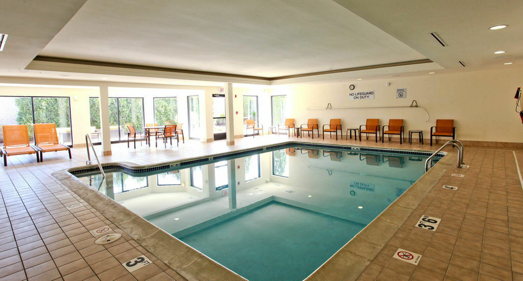 מלון Courtyard Detroit ברייטון מראה חיצוני תמונה